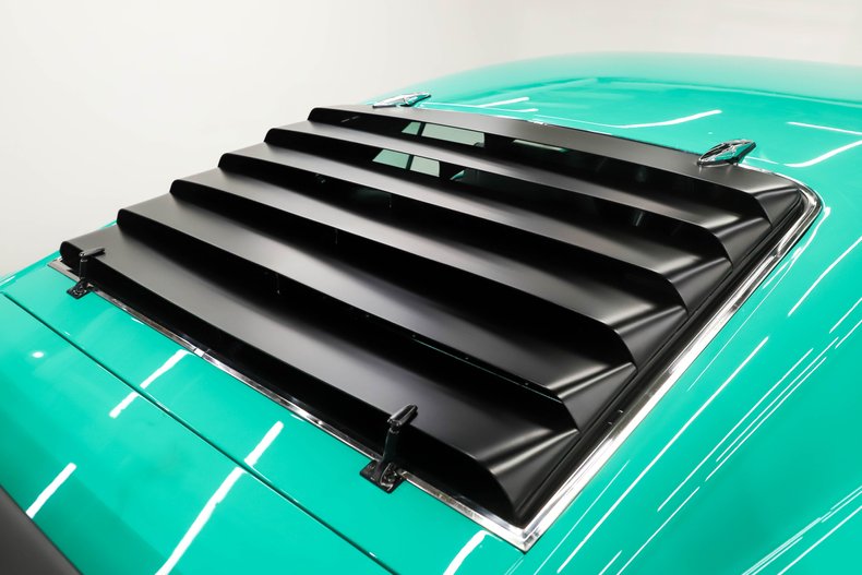 Unknown-Mustang-1970-Grabber-Green-Black-Deluxe-7