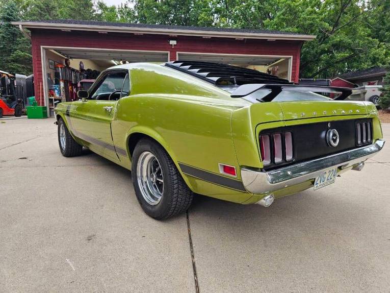 Unknown-Mustang-1970-Green-Green-15