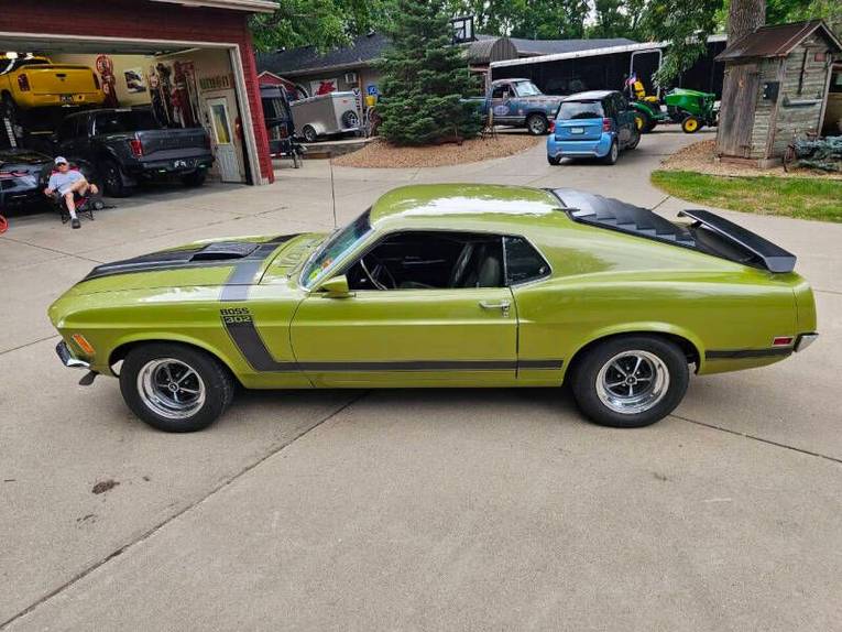 Unknown-Mustang-1970-Green-Green-17