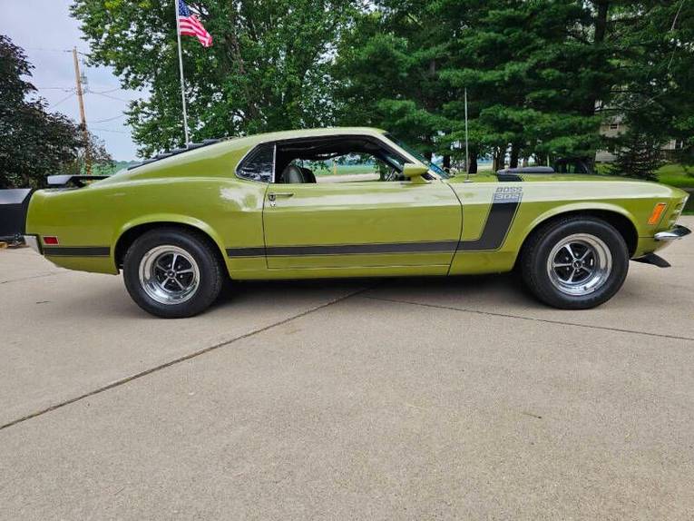 Unknown-Mustang-1970-Green-Green-2