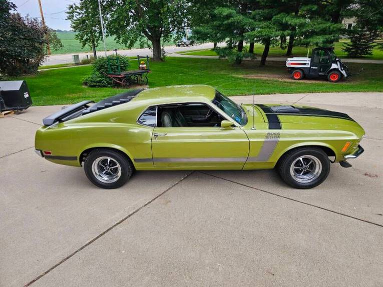Unknown-Mustang-1970-Green-Green-4