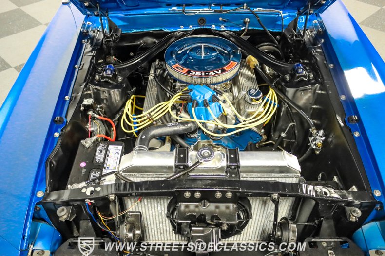 Unknown-Mustang-1970-Medium-Bright-Blue-M-Blue-18
