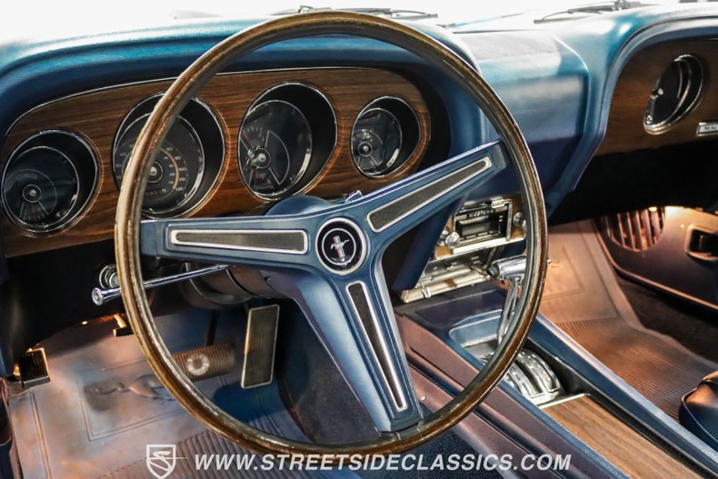 Unknown-Mustang-1970-Medium-Bright-Blue-M-Blue-48