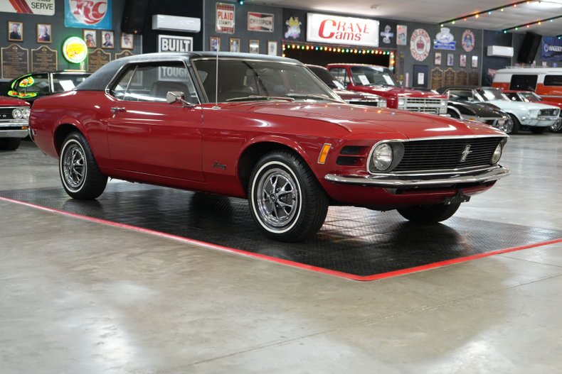 Unknown-Mustang-1970-Red-Black-15