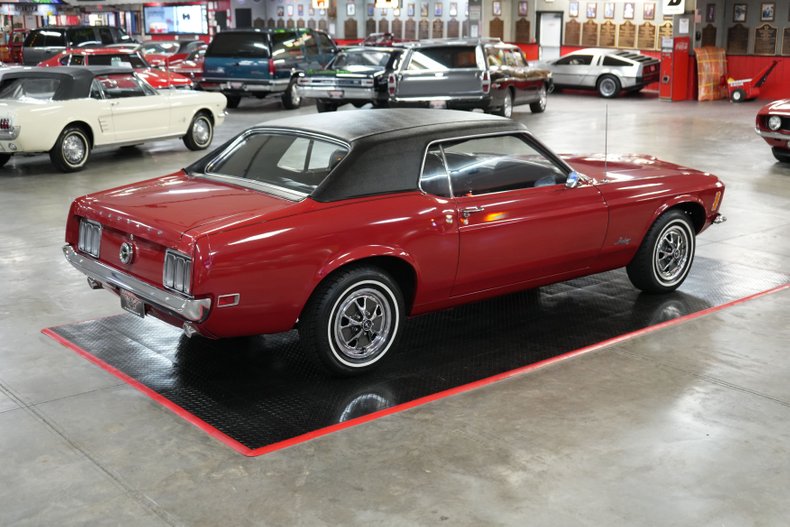 Unknown-Mustang-1970-Red-Black-25