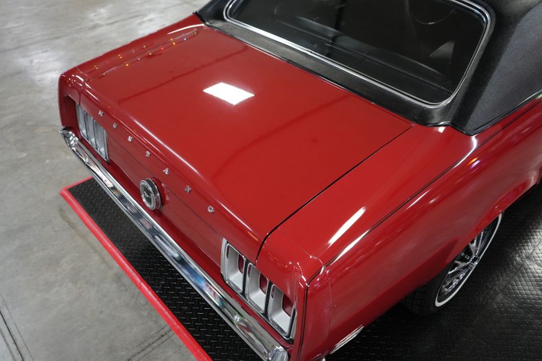 Unknown-Mustang-1970-Red-Black-47
