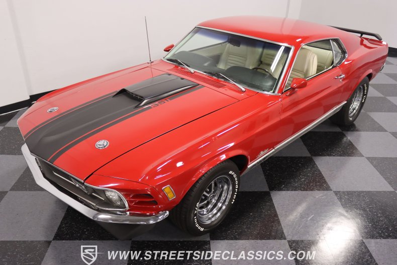 Unknown-Mustang-1970-Red-White-18