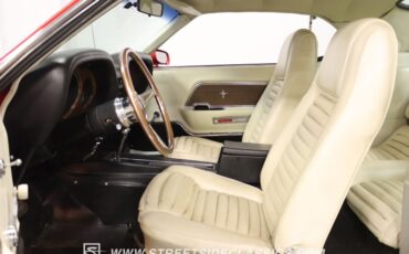 Unknown-Mustang-1970-Red-White-2