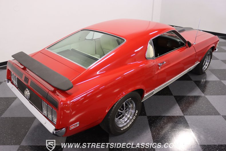 Unknown-Mustang-1970-Red-White-22