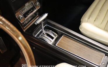 Unknown-Mustang-1970-Red-White-38
