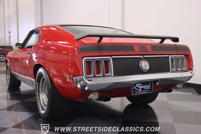 Unknown-Mustang-1970-Red-White-5