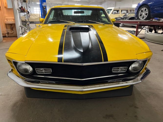Unknown-Mustang-1970-Screaming-Yellow-Cal-2