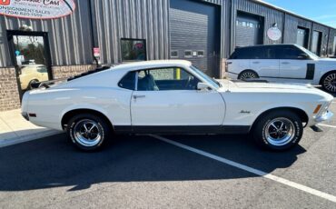 Unknown-Mustang-1970-White-Black-20