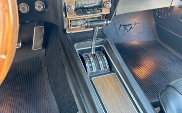Unknown-Mustang-1970-White-Black-35