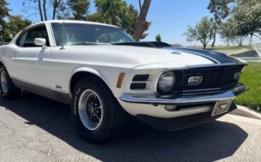 Unknown-Mustang-1970-WhiteBlack