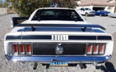 Unknown-Mustang-1970-WhiteBlack-4
