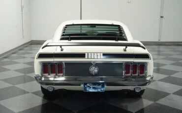 Unknown-Mustang-1970-Wimbledon-White-Black-10