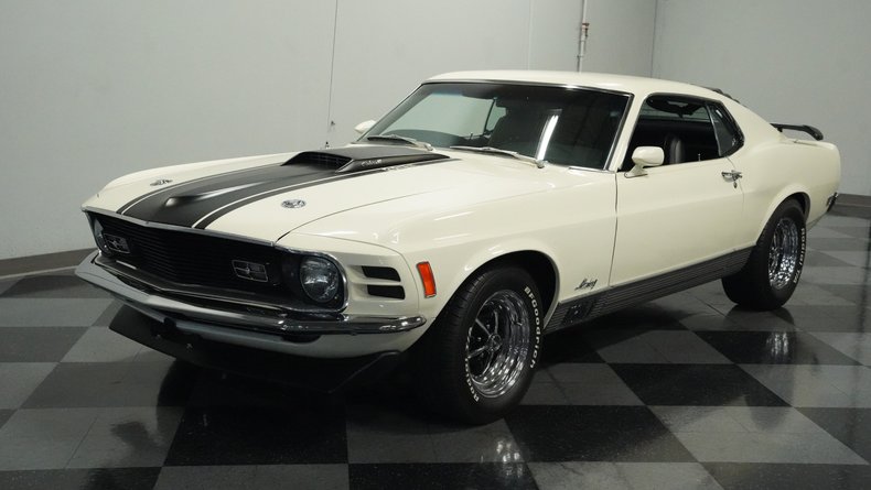 Unknown-Mustang-1970-Wimbledon-White-Black-3