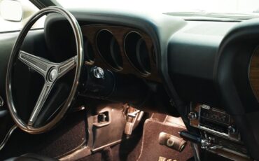 Unknown-Mustang-1970-Wimbledon-White-Black-48
