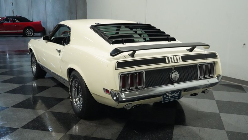Unknown-Mustang-1970-Wimbledon-White-Black-9