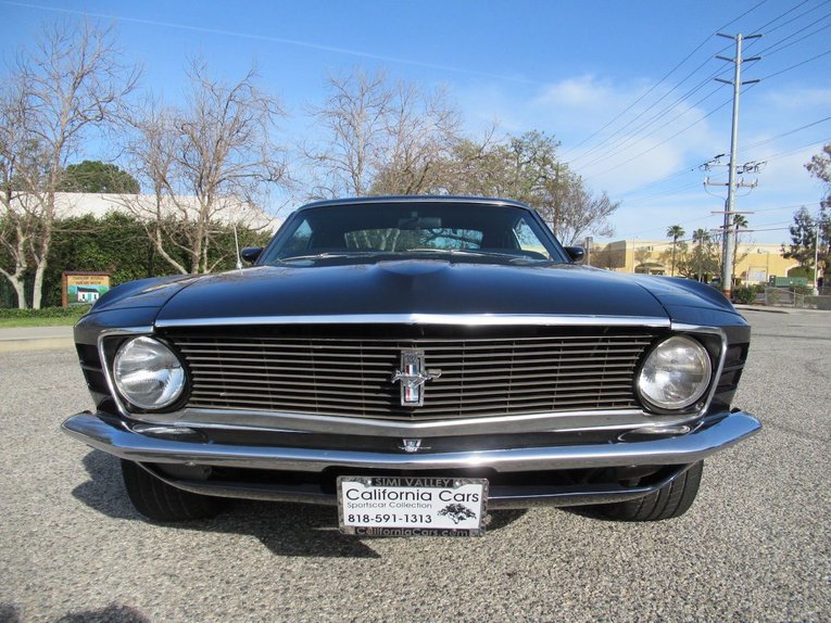 Unknown-Mustang-1970-Yachting-Blue-Meta-Black-1