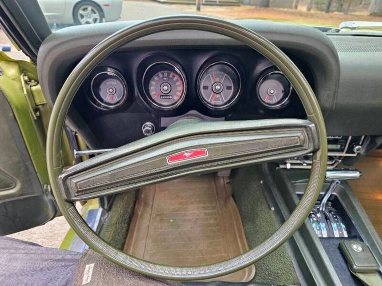 Unknown-Mustang-1970-green-green-2
