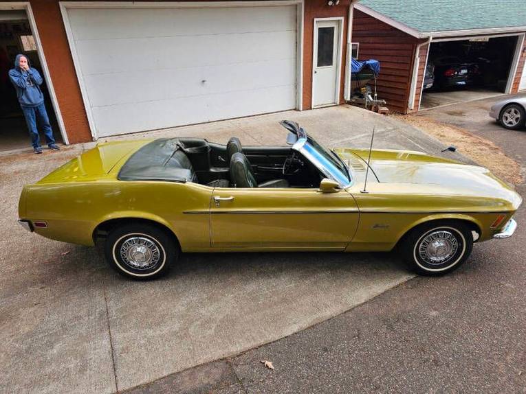 Unknown-Mustang-1970-green-green-21