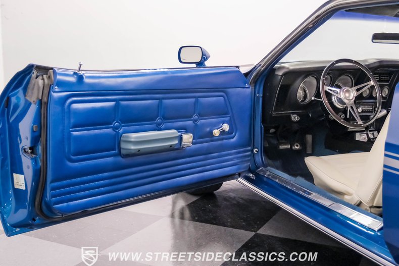 Unknown-Mustang-1971-Bright-Blue-Metallic-White-1