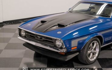 Unknown-Mustang-1971-Bright-Blue-Metallic-White-21