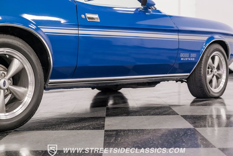 Unknown-Mustang-1971-Bright-Blue-Metallic-White-31