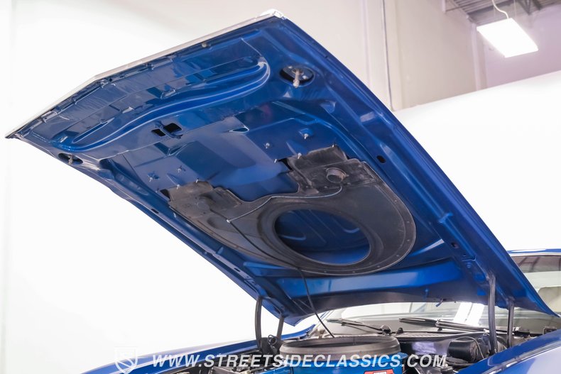 Unknown-Mustang-1971-Bright-Blue-Metallic-White-39