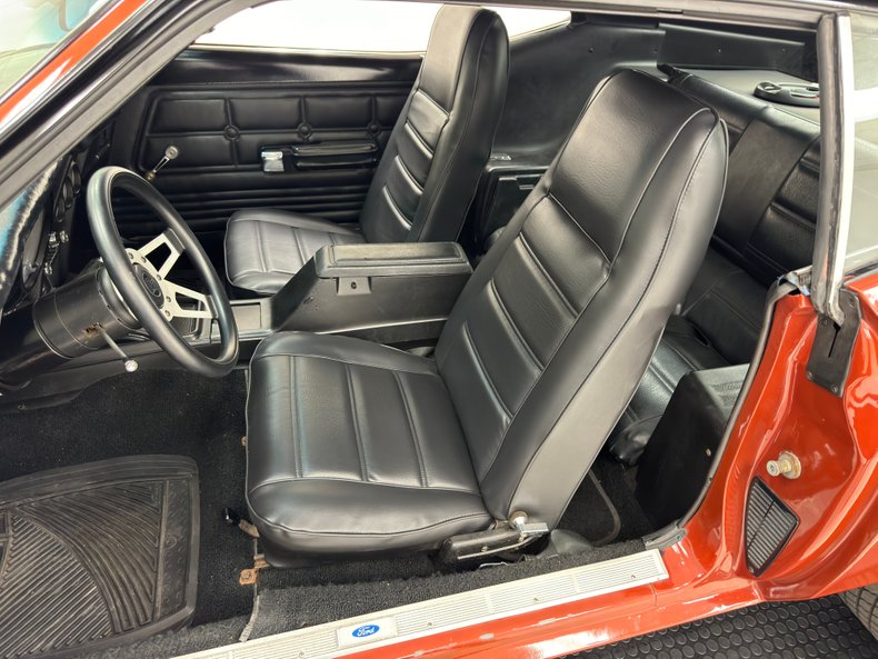 Unknown-Mustang-1971-Burnt-Orange-Black-24