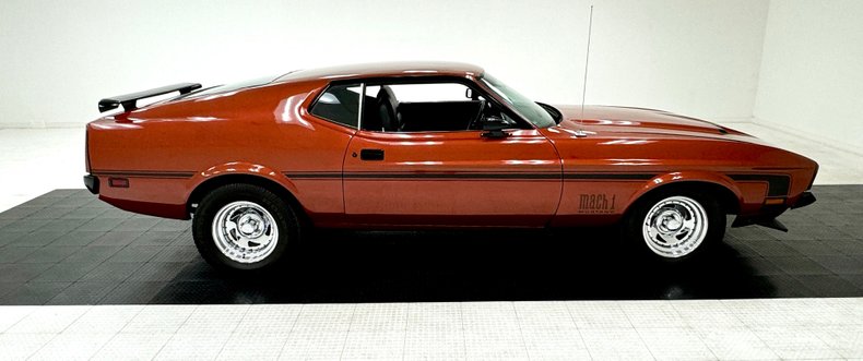 Unknown-Mustang-1971-Burnt-Orange-Black-4