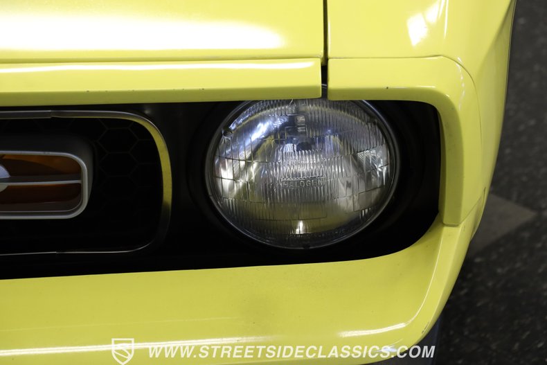 Unknown-Mustang-1971-Grabber-Yellow-Black-17