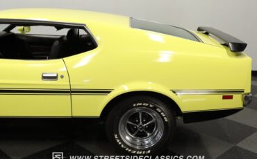 Unknown-Mustang-1971-Grabber-Yellow-Black-21