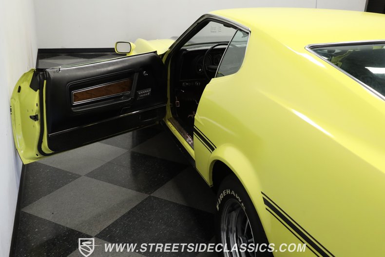Unknown-Mustang-1971-Grabber-Yellow-Black-29