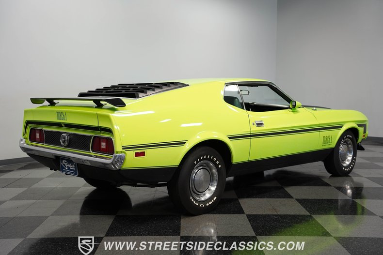 Unknown-Mustang-1972-Bright-Lime-Green-15