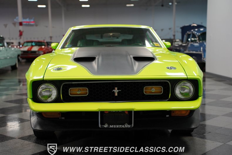 Unknown-Mustang-1972-Bright-Lime-Green-16