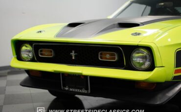 Unknown-Mustang-1972-Bright-Lime-Green-19