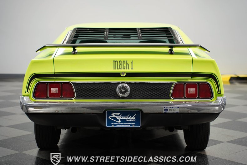Unknown-Mustang-1972-Bright-Lime-Green-25