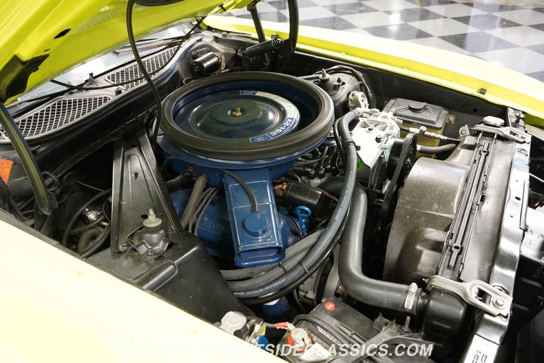 Unknown-Mustang-1972-Bright-Lime-Green-35