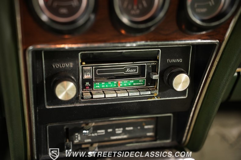 Unknown-Mustang-1972-Bright-Lime-Green-43