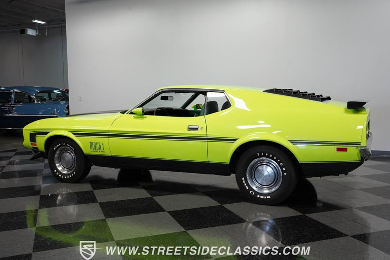 Unknown-Mustang-1972-Bright-Lime-Green-5