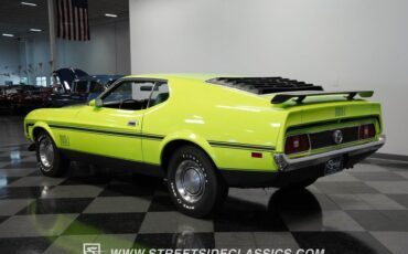 Unknown-Mustang-1972-Bright-Lime-Green-6