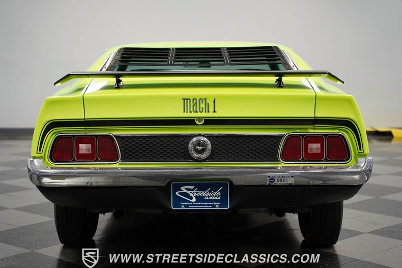 Unknown-Mustang-1972-Bright-Lime-Green-8