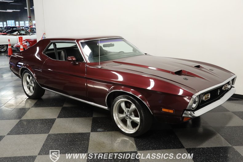 Unknown-Mustang-1972-Burgundy-Metallic-Black-12