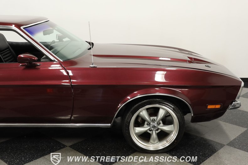 Unknown-Mustang-1972-Burgundy-Metallic-Black-27