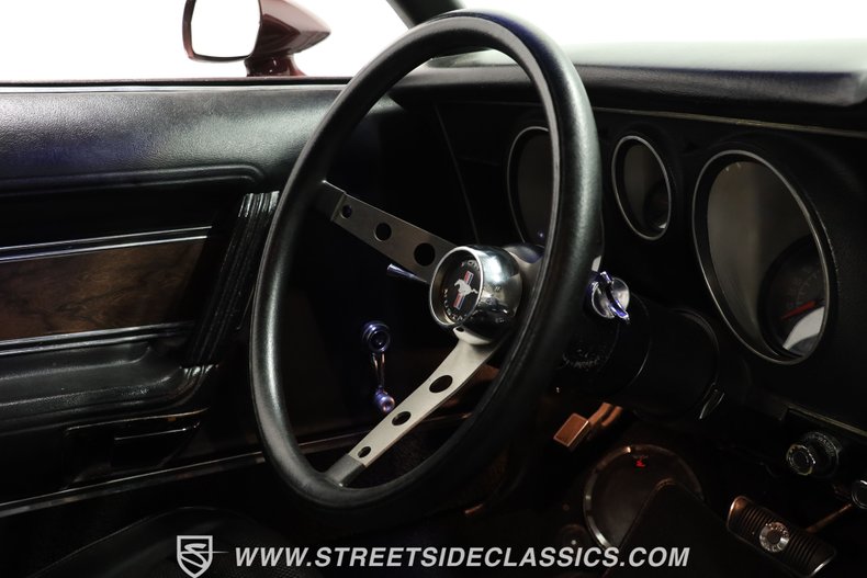 Unknown-Mustang-1972-Burgundy-Metallic-Black-44