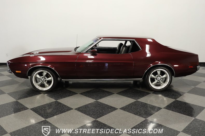 Unknown-Mustang-1972-Burgundy-Metallic-Black