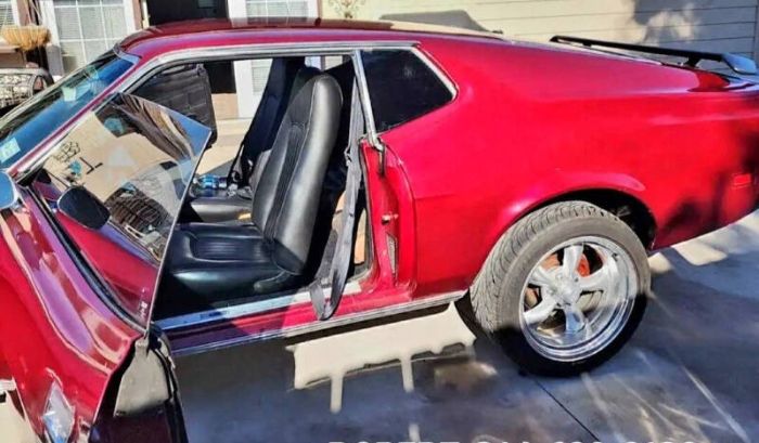 Unknown-Mustang-1972-Red-2